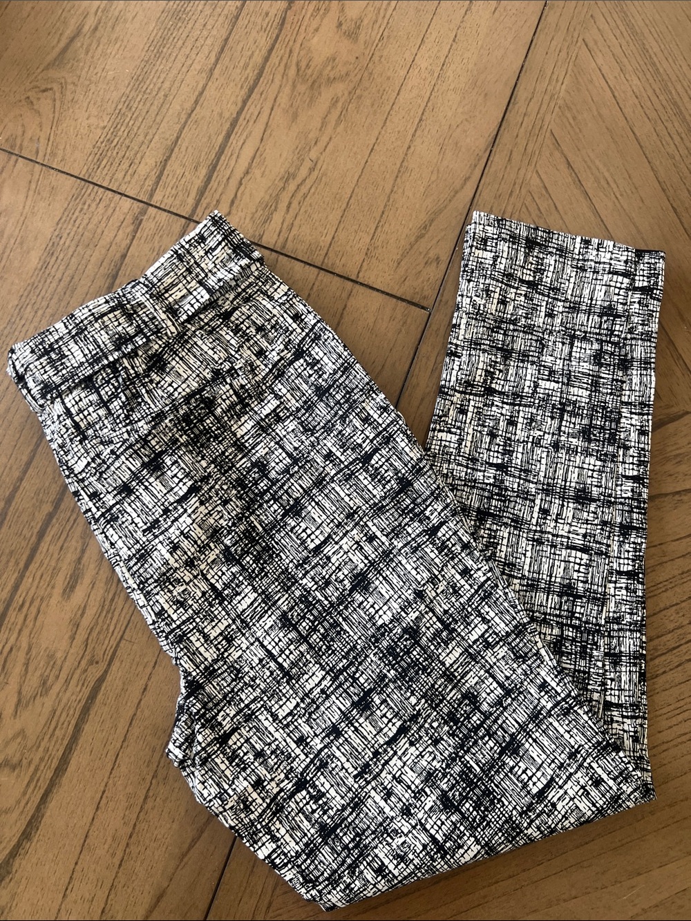Jules & Leopold Black and White Crosshatch Pull-On Womens Pants